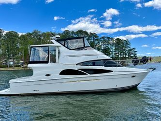 41' Carver 2005 Yacht For Sale